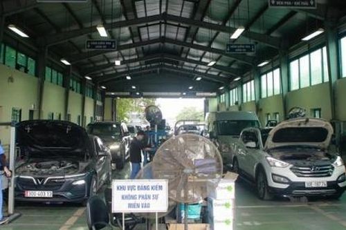 Công bố đường dây nóng phản ánh tiêu cực của hoạt động đăng kiểm