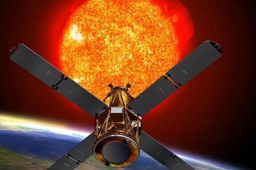 Vệ tinh cũ của NASA sắp rơi xuống Trái đất, nguy cơ nguy hiểm 'thấp'