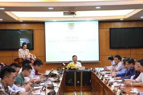 Bộ Tư pháp họp báo Quý I/2023