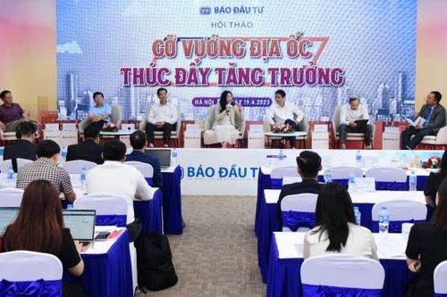 Doanh nghiệp bất động sản mong sớm được dỡ bỏ thủ tục dự án