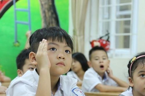 'Tuổi thơ để học, không chỉ để chơi'