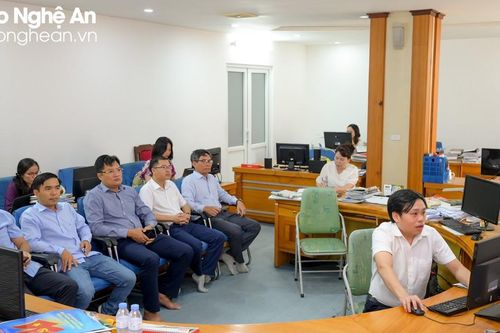 Đoàn công tác Báo Đắk Nông thăm và làm việc với Báo Nghệ An