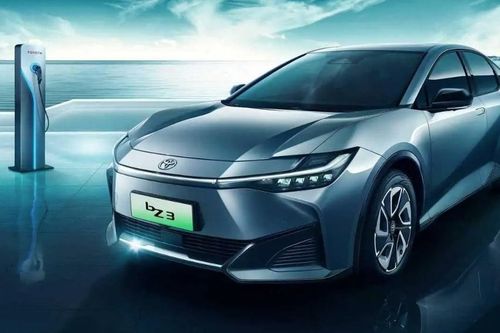 Toyota bZ3 nhận được 5.000 đơn đặt hàng trong ngày đầu mở bán