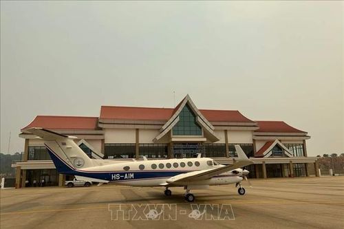 Lào thực hiện chuyến bay thử nghiệm tại sân bay Nongkhang