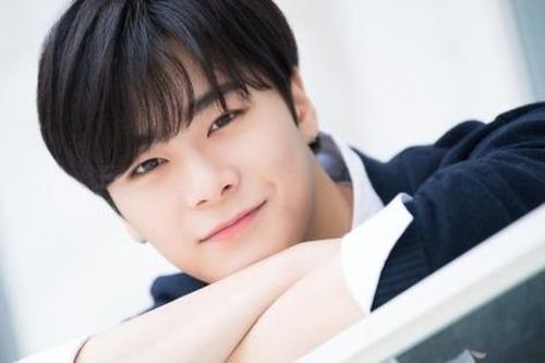 Nam idol Moonbin (ASTRO) qua đời tại nhà riêng