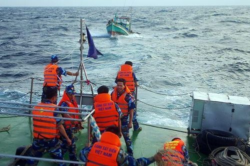 Nhiệm vụ chiến đấu thời bình trên biển