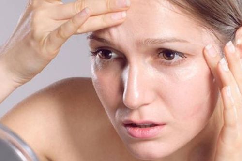Cách khắc phục nếp nhăn trên trán