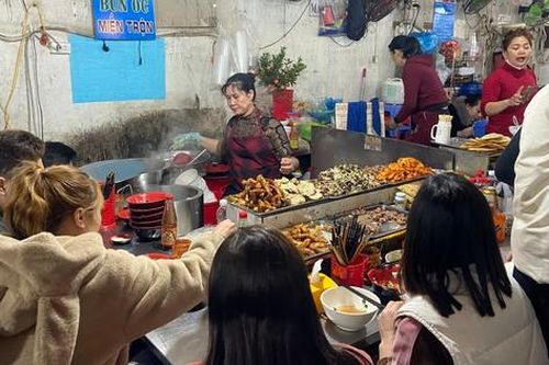 Phòng chống rối loạn tiêu hóa khi đi du lịch dịp lễ 30/4 – 1/5