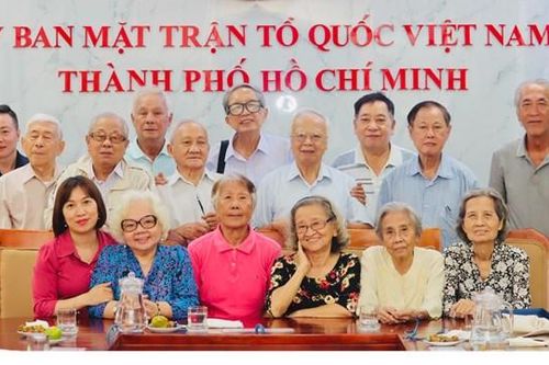 Bảo tàng Mặt trận Tổ quốc Việt Nam sưu tầm, tiếp nhận hơn 300 hiện vật, kỷ vật kháng chiến