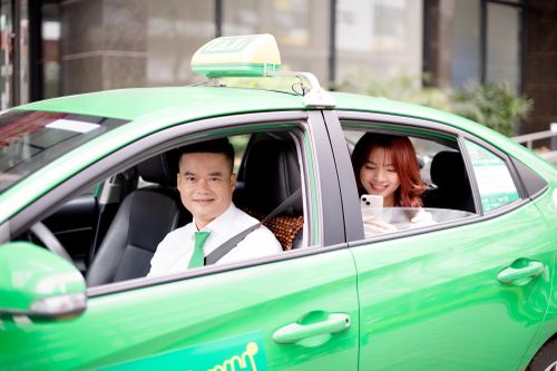 Người dùng hưởng lợi khi đặt taxi trên ứng dụng ngân hàng và ví VNPAY