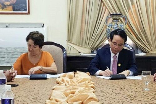Cuba hợp tác, hỗ trợ về y tế cho tỉnh Quảng Bình