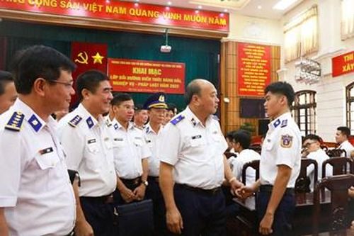 Đào tạo nghiệp vụ Cảnh sát biển theo hướng giảm lý thuyết, tăng thực hành