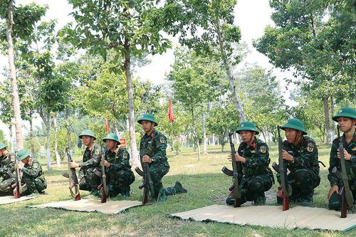 Những ngày đầu làm lính