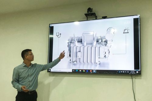 Chuyển đổi số gắn với thực tiễn sản xuất kinh doanh