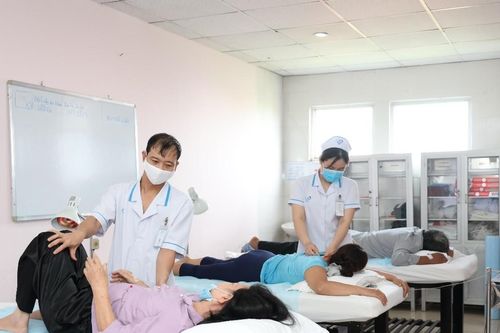 Chăm sóc sức khỏe, phục hồi chức năng cơ thể bằng vật lý trị liệu