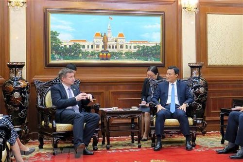 Thành phố Hồ Chí Minh và Tổ chức Quốc tế Pháp ngữ tăng cường hợp tác
