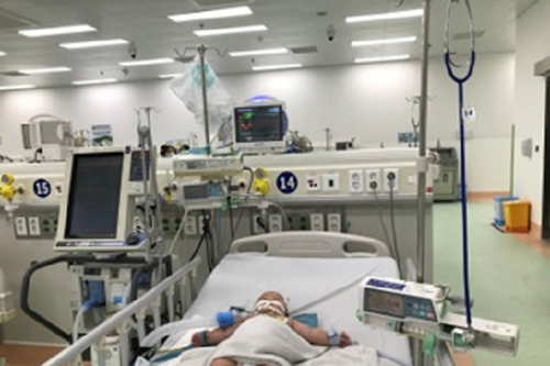 Nhiều trẻ nhập viện vì sốc sốt xuất huyết nặng