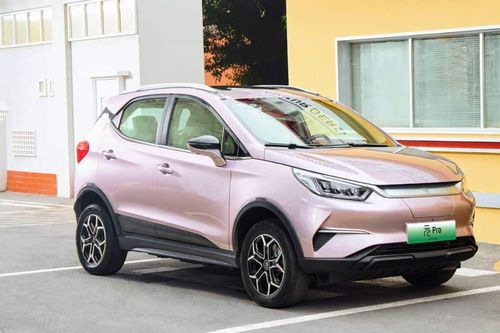 Mở bán trước với giá từ 340 triệu đồng, đối thủ nặng ký của Hyundai Grand i10 có gì hấp dẫn người mua?
