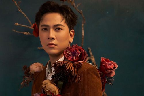 Mai Tiến Dũng 'đụng độ' Đông Nhi