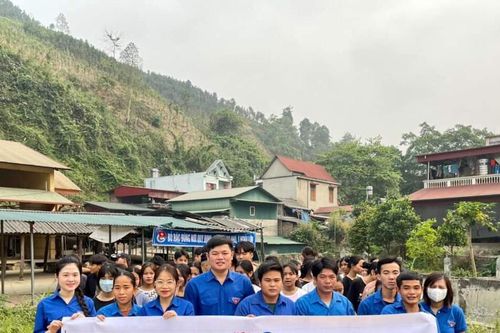 Hơn 4.000 lượt đoàn viên, thanh niên và Nhân dân bảo vệ sự trong lành của các dòng suối tại Bảo Yên