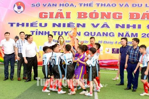Ấn tượng đẹp mùa Giải bóng đá thiếu niên, nhi đồng