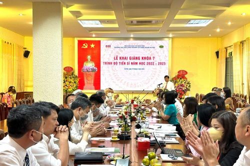 Trường Đại học Kinh doanh và Công nghệ Hà Nội khai giảng khóa đào tạo tiến sĩ
