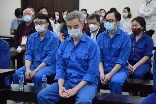 Ông Nguyễn Quang Tuấn liệu có bị áp dụng hình phạt bổ sung là cấm hành nghề?