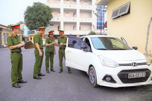 Bắt giữ nghi phạm siết cổ tài xế, cướp taxi ở Phủ Lý