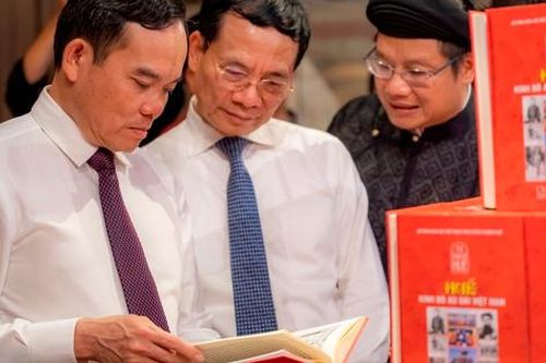 Phó Thủ tướng Trần Lưu Quang dự khai mạc Ngày Sách và Văn hóa đọc Việt Nam