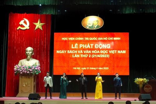 Phát động 'Ngày Sách và Văn hóa đọc Việt Nam lần thứ 2'