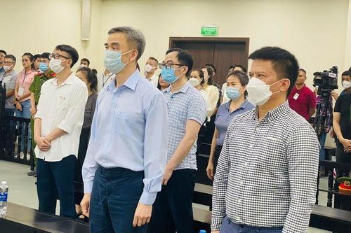 Cựu Giám đốc Bệnh viện Tim Hà Nội bị tuyên án 3 năm tù