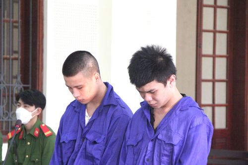 Một người tử vong sau vụ rượt đuổi bằng xe máy