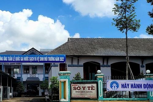 Khởi tố vụ án mua sắm thiết bị phòng, chống dịch ở Kiên Giang