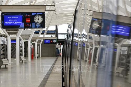 Trên 100.000 hành khách bị ảnh hưởng do đình công tại nhiều sân bay ở Đức