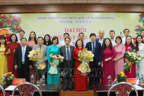 Phát huy hiệu quả vai trò cầu nối hợp tác hữu nghị Việt Nam - Trung Quốc