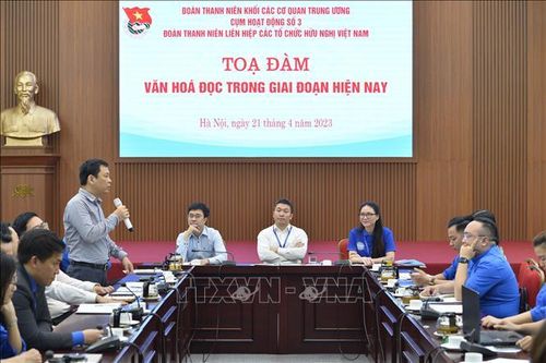 Khơi gợi đam mê đọc sách trong thanh niên