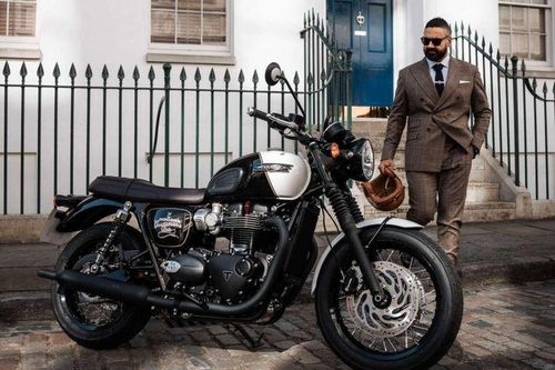 Chi tiết Triumph Bonneville T120 Black DGR Edition