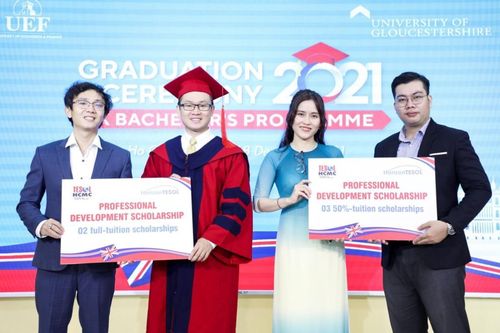Du học tại chỗ : Xét tuyển sớm, nhận ngay học bổng 'kép'