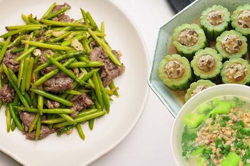 Bữa tối 3 món thanh đạm, đủ chất cho cả gia đình