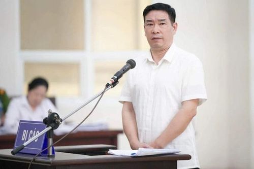 Y án sơ thẩm 7 năm 6 tháng tù đối với cựu Đại tá Phùng Anh Lê