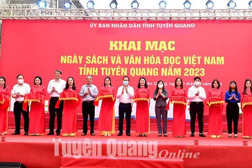 Phát động Ngày Sách và văn hóa đọc Việt Nam tỉnh Tuyên Quang năm 2023