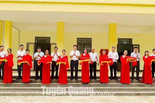 Khánh thành trường học tại Ninh Lai