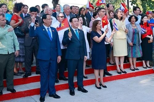Chủ tịch Quốc hội Vương Đình Huệ: Công viên Hồ Chí Minh - biểu tượng tình hữu nghị đặc biệt Việt Nam – Cuba