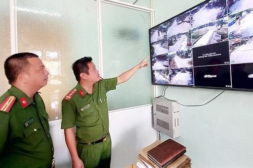 Giữ bình yên ở vùng cát Bình Sa