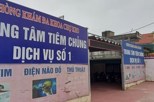 Nhân viên 'thay mặt' bác sĩ ký 460 hồ sơ khám chữa bệnh