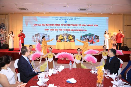 Ấm áp chương trình giao lưu hữu nghị chúc mừng Tết cổ truyền một số nước châu Á