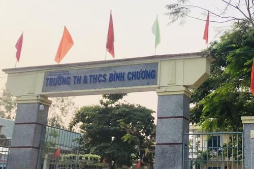 Một hiệu trưởng ở Quảng Ngãi bị con gái tố bạo lực gia đình