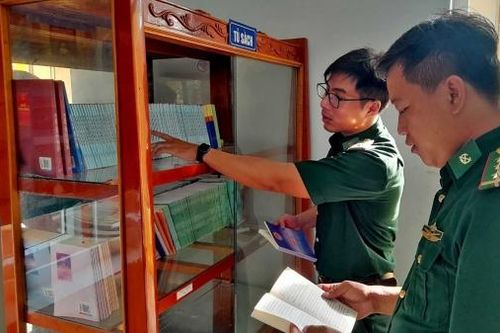 Bộ đội Biên phòng tỉnh An Giang hưởng ứng Ngày Sách và văn hóa đọc Việt Nam năm 2023