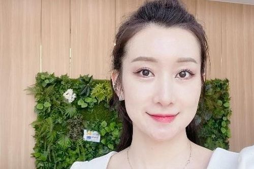 Cô dâu Việt lấy chồng giám đốc vẫn bán phở, nước mía trên đất Hàn