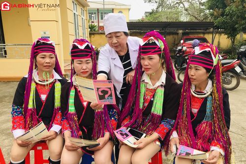 Hội KHHGĐ tỉnh Quảng Ninh đẩy mạnh hoạt động cung cấp dịch vụ lưu động thân thiện